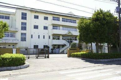 久喜市立東鷲宮小学校