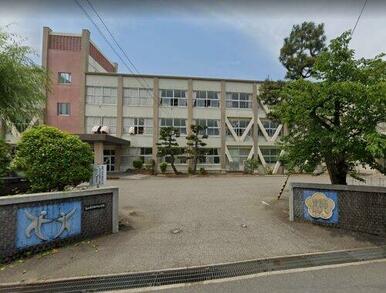 富山市立柳町小学校