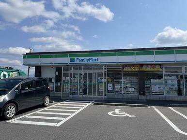 ファミリーマート東近江小脇町店