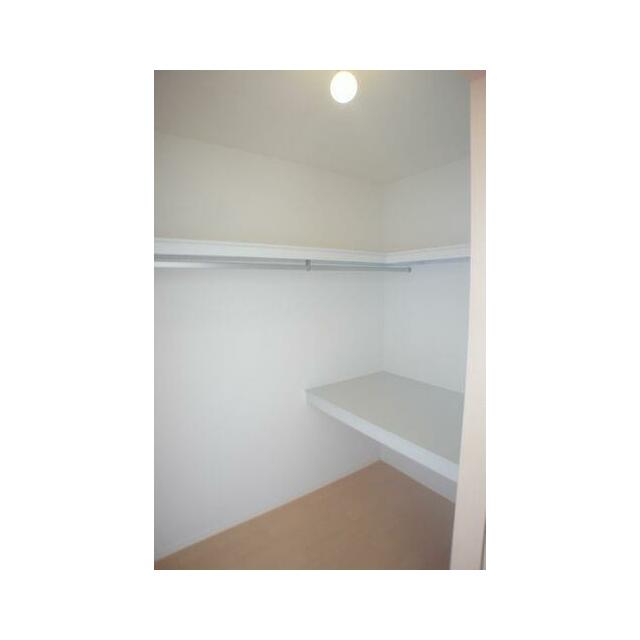 【ＷＩＣ】洋服はもちろん寝具や季節家電、スーツケースｅｔｃ家中の物をまとめて収納しちゃって下さい！