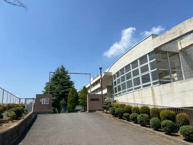 秦野市立大根中学校