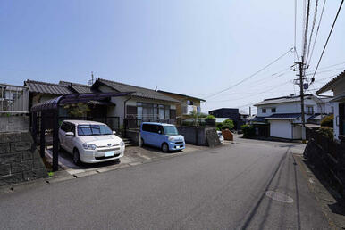 南道路に面して日当たりも良好！閑静な住宅地です。