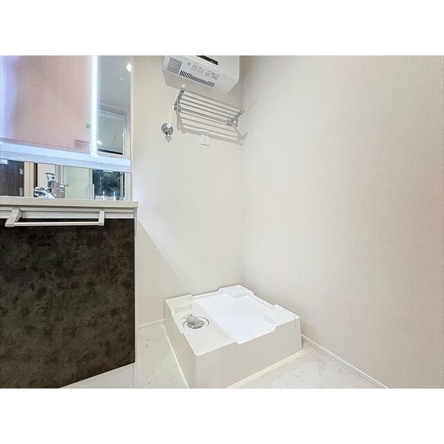 洗濯機も脱衣所に置けて便利