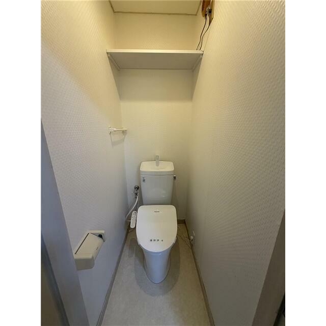トイレ：ウォシュレット新品