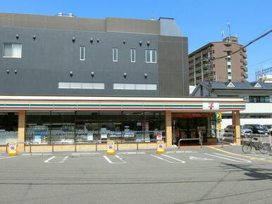 セブンイレブン枚方牧野阪２丁目店