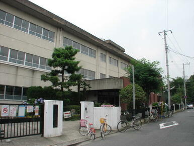 川崎市立平間小学校