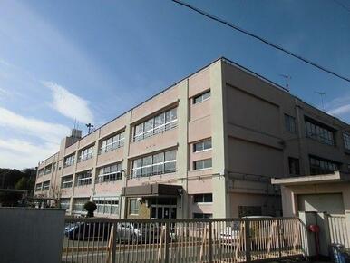 和歌山市立岡崎小学校