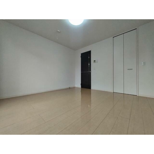 洋室8.1帖の居室