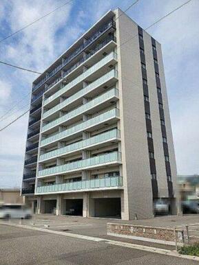 平面駐車場7,000円/月