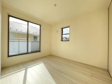 2階にはお部屋が3部屋！全部屋に収納が付いています＾＾