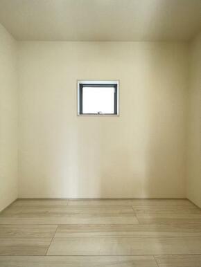 収納はもちろんちょっとしたお部屋としてもお使いいただけます＾＾