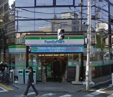 ファミリーマート久我山駅南店