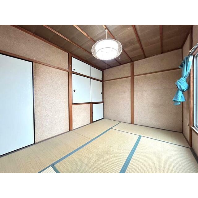 ２Ｆ東側和室６帖