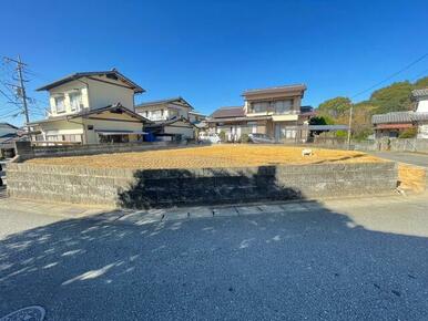 ゆったりとした土地で注文住宅をご建築できます。