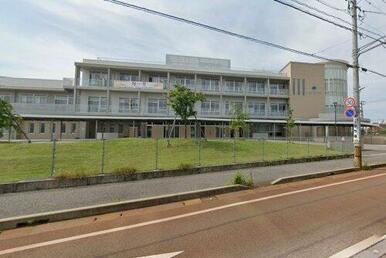 射水市立新湊中学校