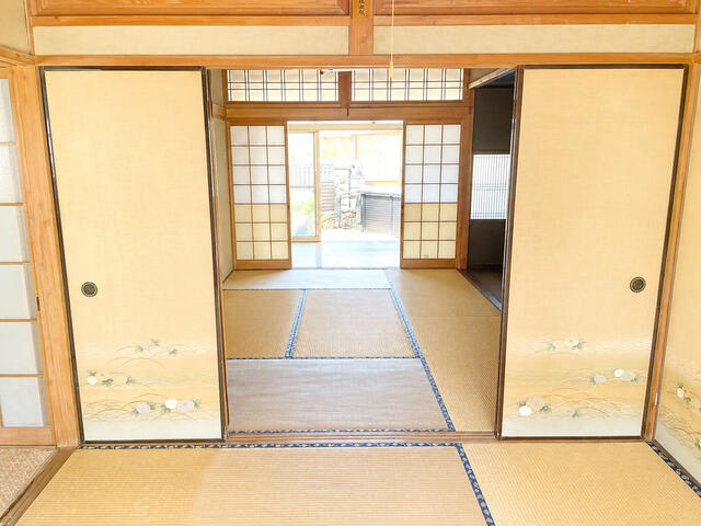 物件画像 飯塚市 横田 (飯塚駅) 2階建 6DK