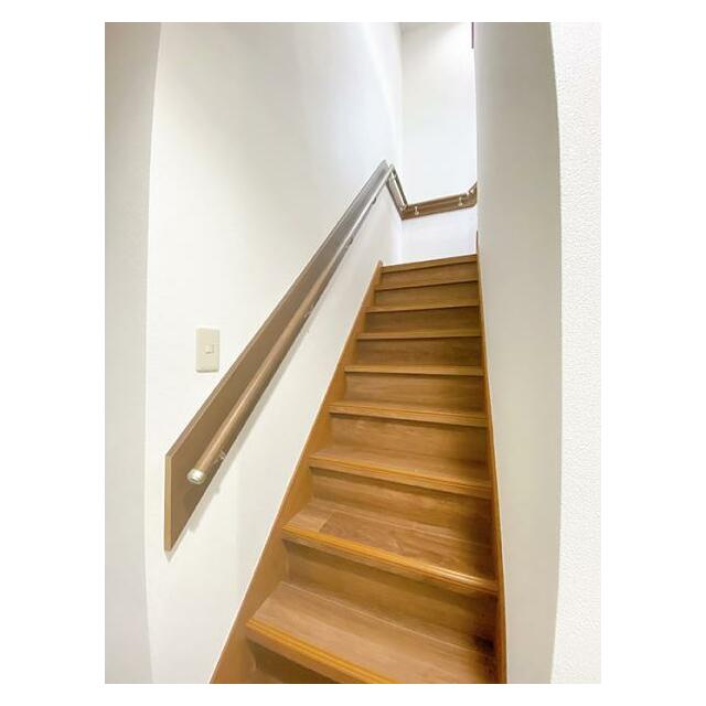 「階段」手すりがございます