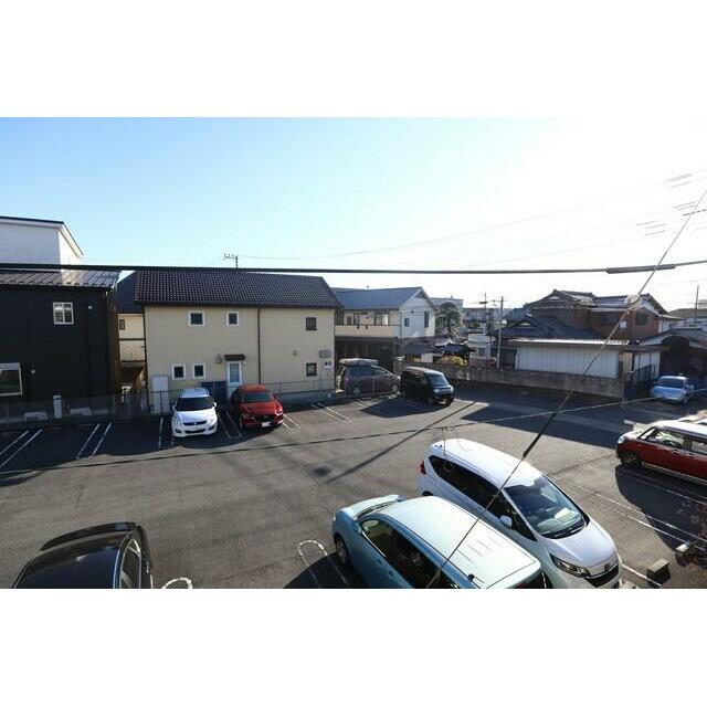 ベランダからの風景・広々しています