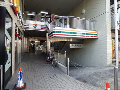 セブンイレブン横浜鴨居１丁目店