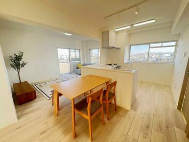 ダイニング家具