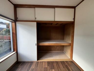 消耗品のストックなど、使い方様々な収納スペース！