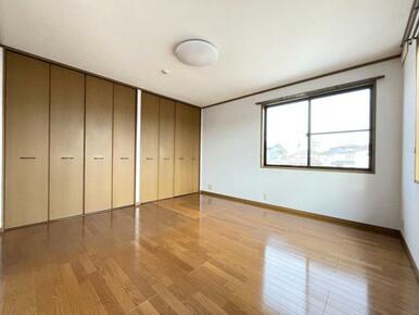 各部屋に収納が付いているので整理整頓も安心！