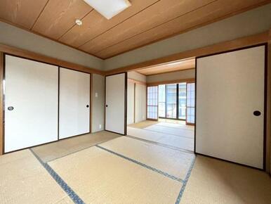 お子様の遊び場やお昼寝スペースなどにお使いいただけます＾＾