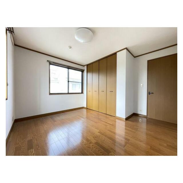 ご夫婦の寝室、子供部屋など使い方は様々！