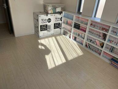 スタンダードな洋室です