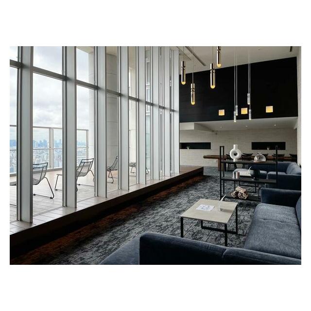 スカイラウンジ