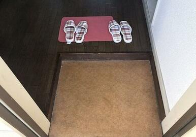 ※写真は別号室のものです。