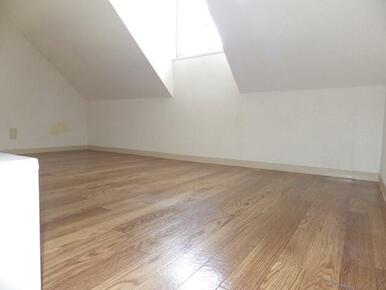 ※写真は別号室のものです。