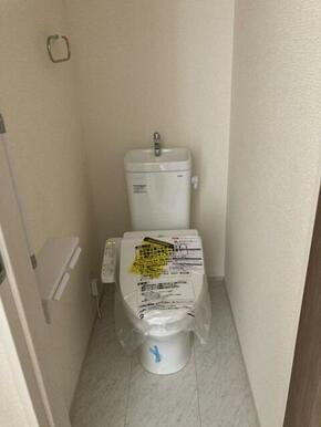 お気に入りのカバーやマット、スリッパを置いて快適空間に（6号棟）