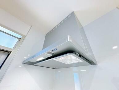 「レンジフード」新品交換済みです。