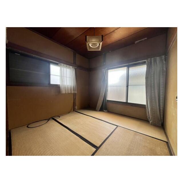 直接バルコニーに出られるので、洗濯物も楽々＾＾