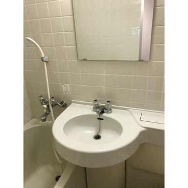 ３点ユニット　同タイプ･別部屋画像