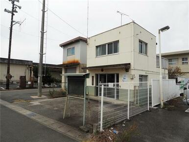 豊橋警察　吉田方交番（２，１００ｍ）