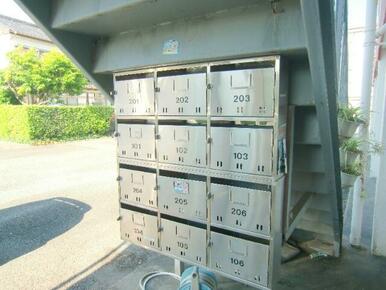 集合郵便受け