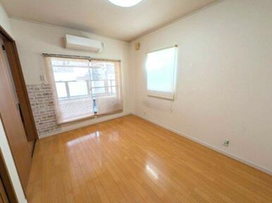 ２F洋室（2分割可能）