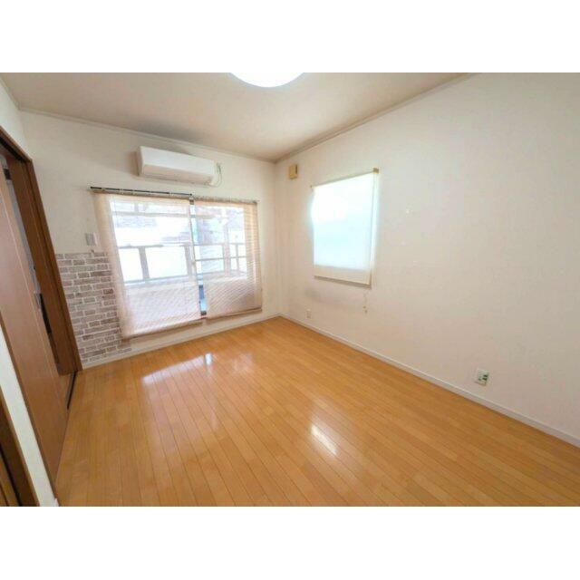 ２F洋室（2分割可能）