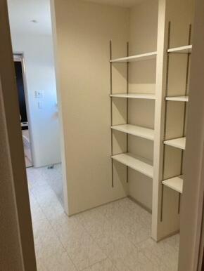 部屋をすっきりさせるのに欠かせない収納。まめに整理整頓したくなる！（1号棟）