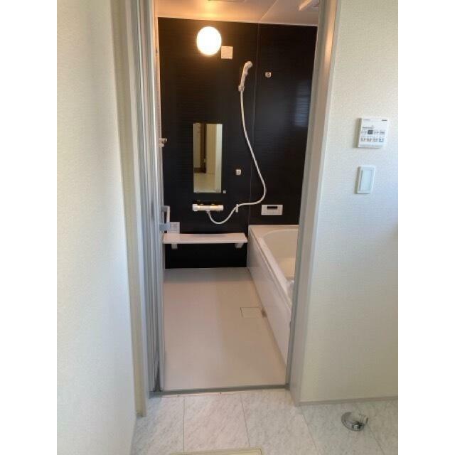 ゆったりくつろげる浴室で、心ほぐれる至福の時間（1号棟）