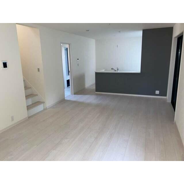 長い時間を過ごすリビングだから自分らしいスタイルを演出したい（1号棟）