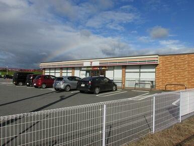 セブンイレブン烏山バイパス店