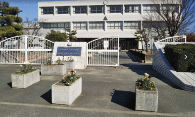 久留米市立三潴中学校