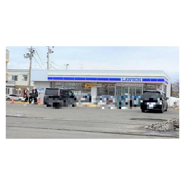 ローソン青森佃店まで徒歩６分（約４１０ｍ）
