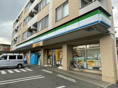 ファミリーマート　横浜神大寺四丁目店