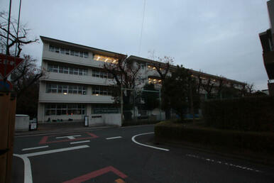 所沢市立所沢中学校