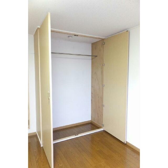 クローゼット。反転プラン有り