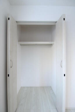 洋室5.25帖クローゼット